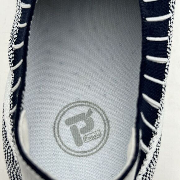 Propet Womens 10.5 XXWide 4E Wash N Wear Slip-On Knit Slip Resistant Worn Once! - Picture 9 of 10